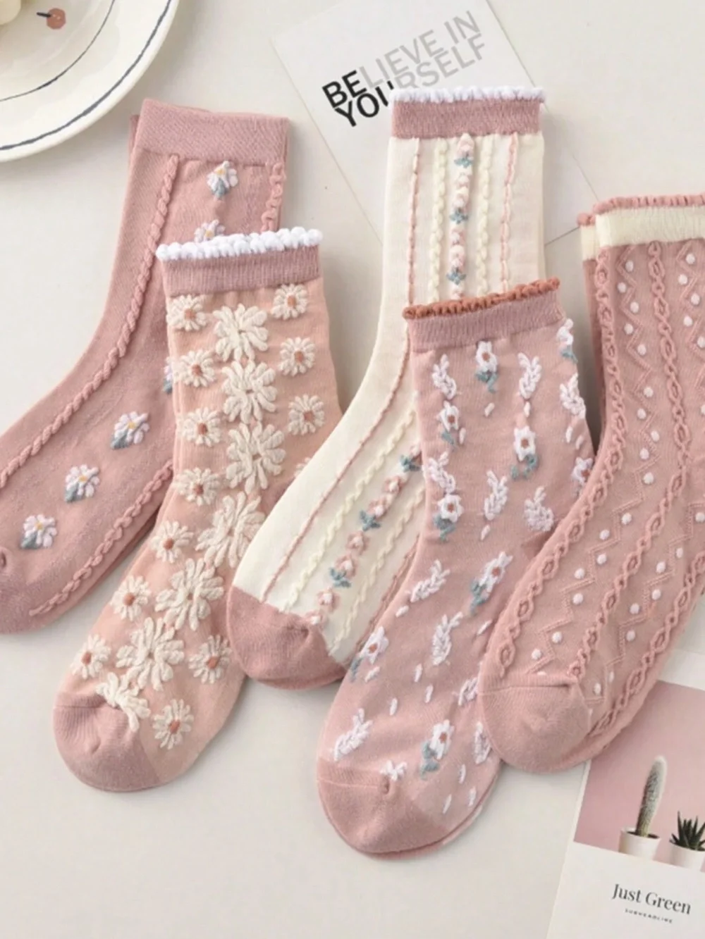 Cozy Blush Brown Mix Textured Socks